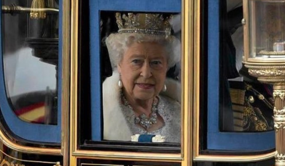 Królowa Elżbieta II odpowiada na wywiad Harry'ego i Meghan