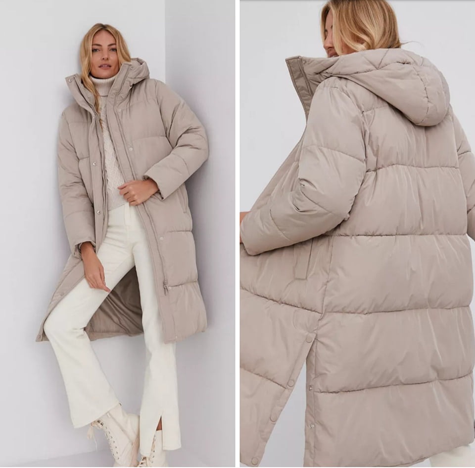 Puchowy płaszcz nieodłącznym elementem w każdej zimowej stylówce