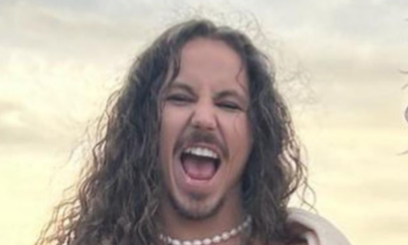 Michał Szpak za rękę z mężczyzną. To zdjęcie zelektryzowało fanów artysty