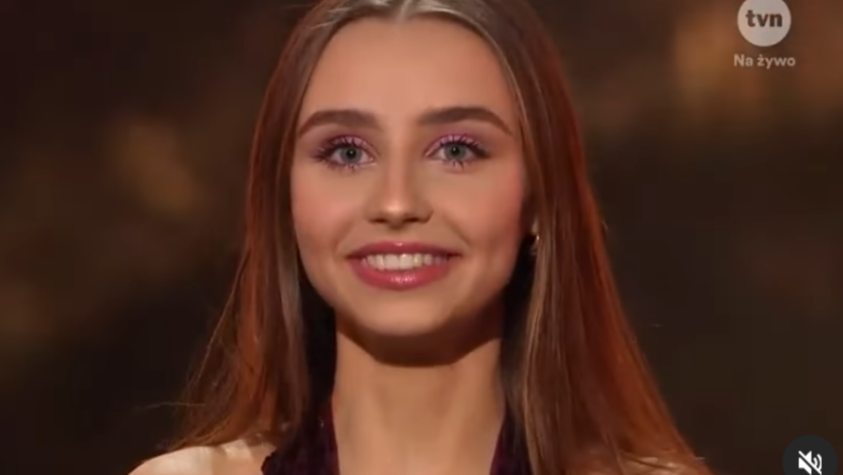 Olivia Hausner Mam talent 15