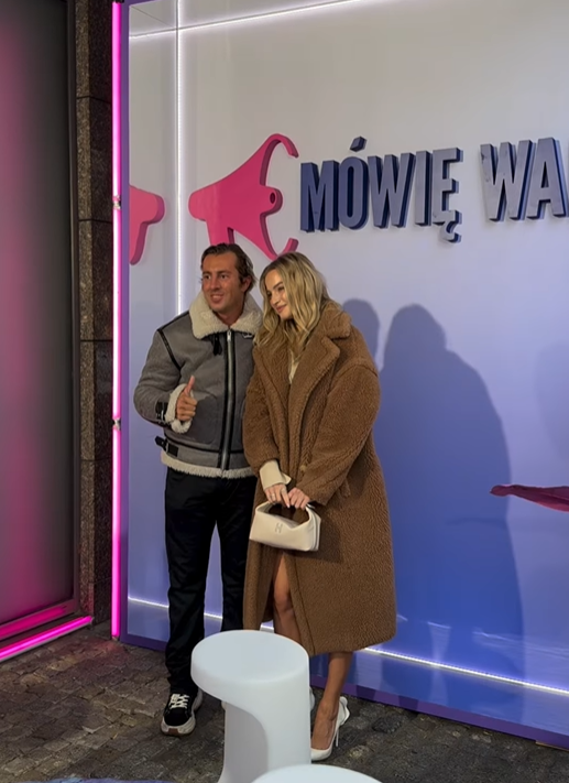 Karolina Pisarek w modnym płaszczu od „Max Mara”