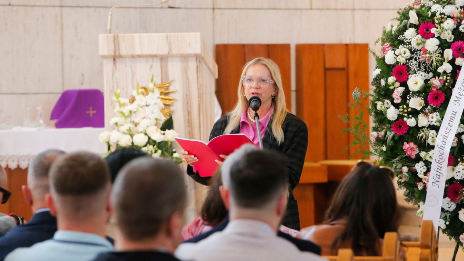 Żona Jakubiaka - pożegnanie.