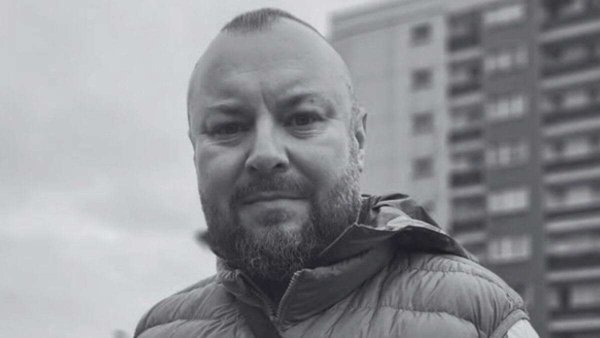 Bas Tajpan śmierć.