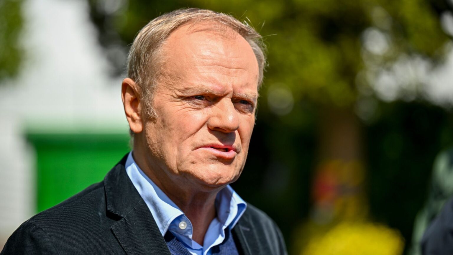 Donald Tusk nie żyje.