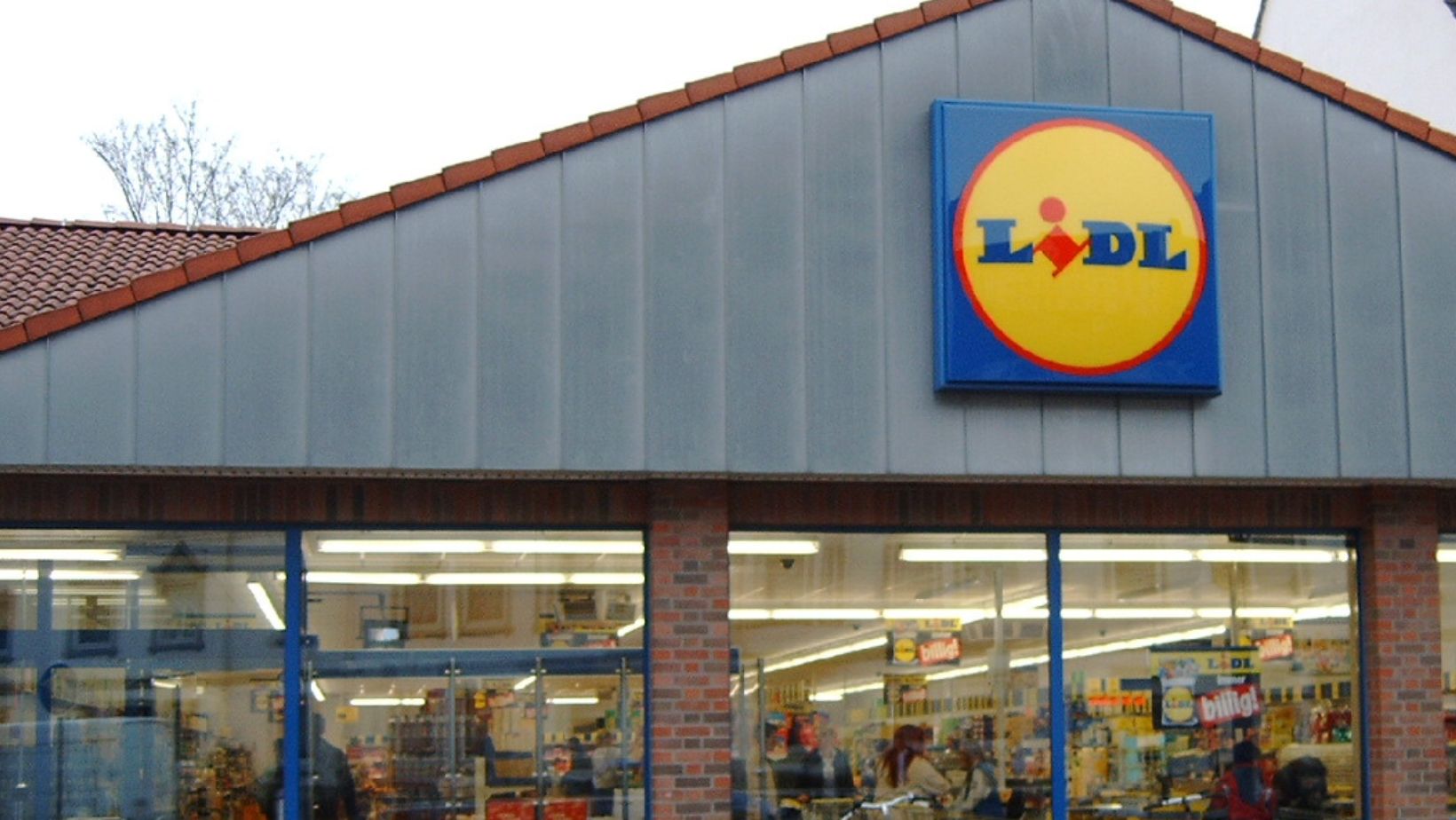 Lidl wycofuje mleko dla niemowląt Nestlé! Groźna substancja w produktach