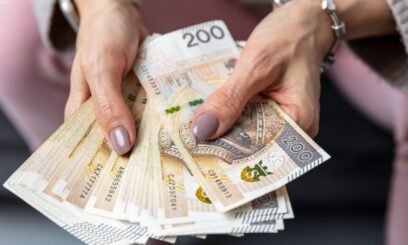 Minimalna płaca rośnie od 1 lipca. Część Polaków bez dodatkowych pieniędzy