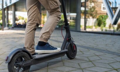 Koniec z podkręcanymi hulajnogami. Blokada 20 km/h od kwietnia 2027