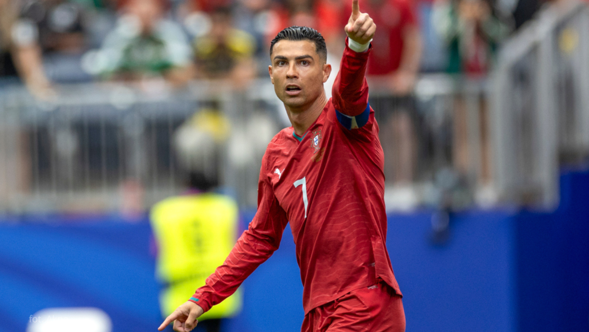 Cristiano Ronaldo przeprosił po ucieczce ze zgrupowania. Selekcjonera oszczędzać nie zamierza