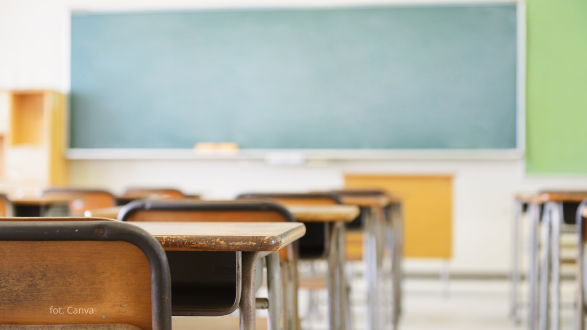 15-latek zaatakował nauczycielkę i 11-letniego ucznia. Dramat w szkole